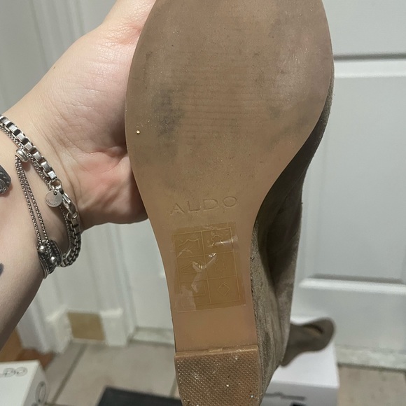 Aldo brown suede wedges - Picture 2 of 5
